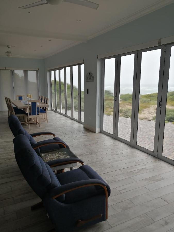 Dolphin Retreat Villa Jeffreysbaai Buitenkant foto